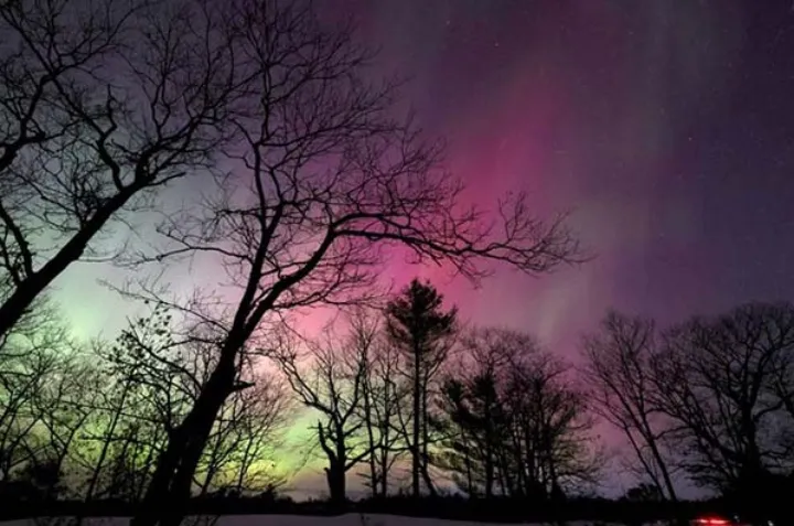 نمایش خیره‌کننده شفق شمالی در سراسر جنوب کانادا